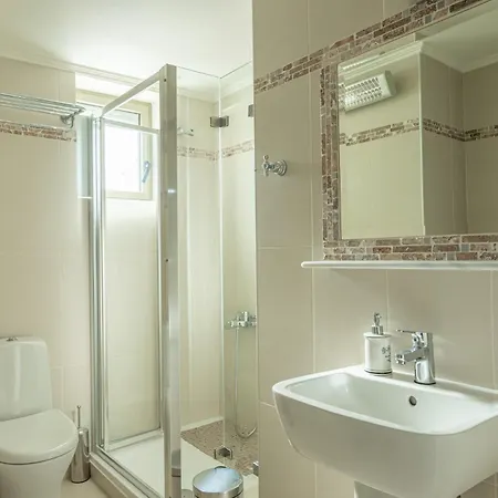 Phaedra, Luxury Private Infinity Pool Sea View Stoupa فيلة