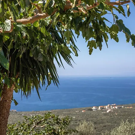 Phaedra, Luxury Private Infinity Pool Sea View Stoupa فيلة *