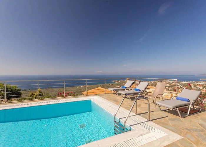 Phaedra, Luxury Private Infinity Pool Sea View Stoupa Villa *