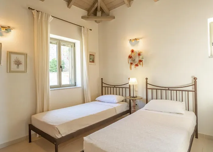 Вилла Phaedra, Luxury Private Infinity Pool Sea View Stoupa Exochori